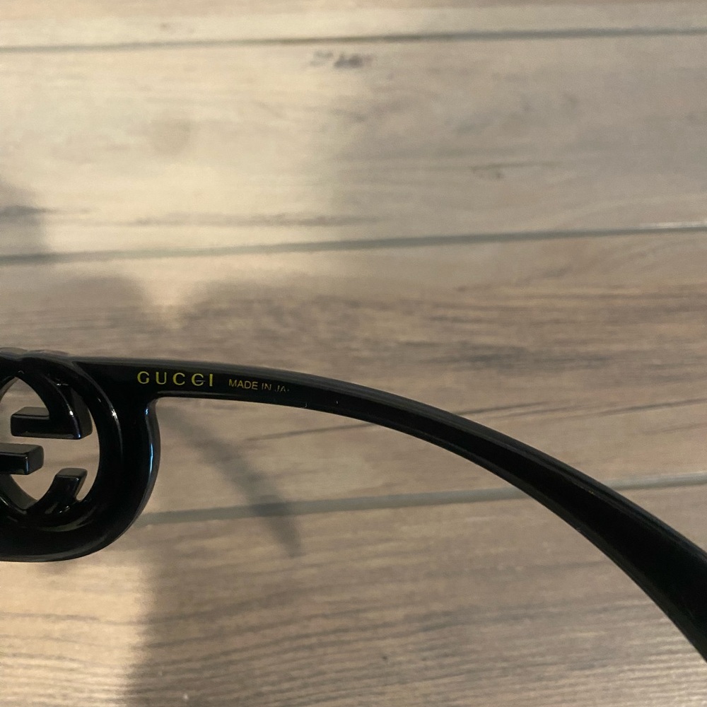 Gucci Black Rectangular Sunglasses - image 7